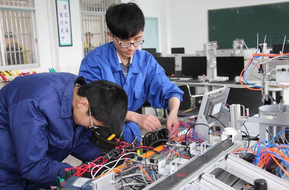 空壓機(jī)長時間高速運(yùn)轉(zhuǎn)后會出現(xiàn)什么問題？