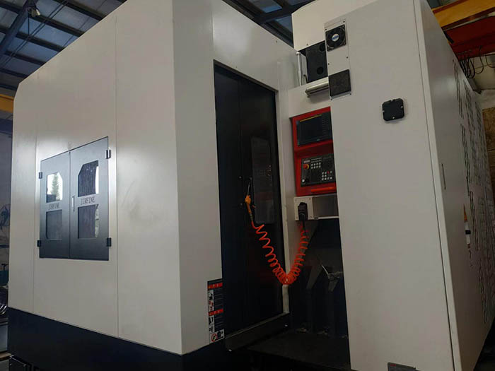 臥式加工中心